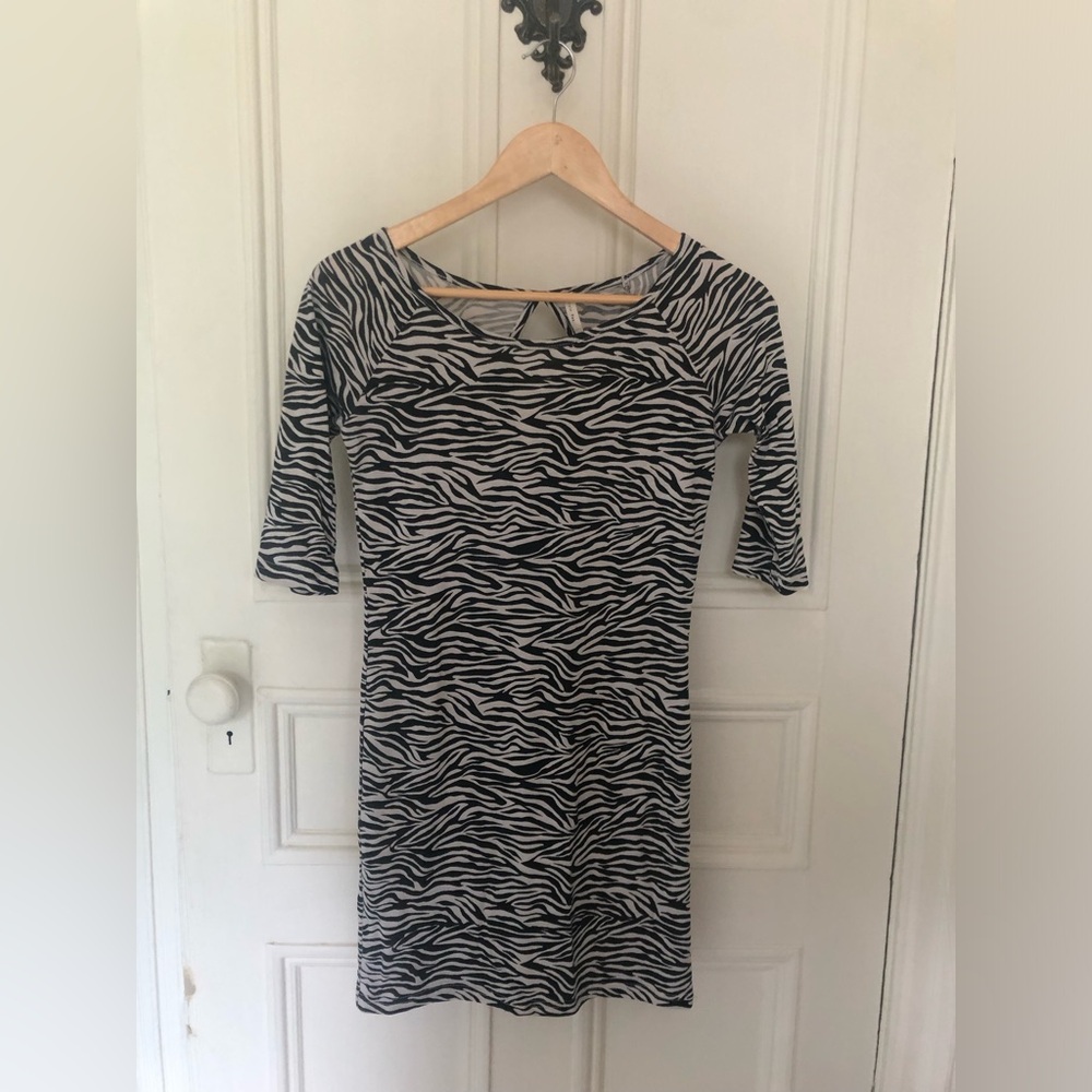 Dress sexy ;)